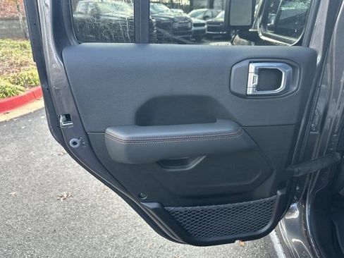 New 2026 Jeep Wrangler Unlimited Rubicon image 20