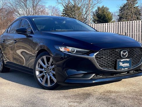 Used 2020 MAZDA MAZDA3 Sedan w/ Select Package image 34