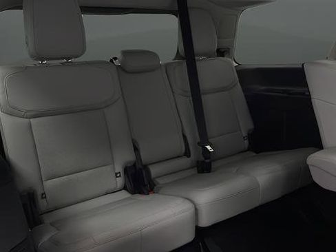 Used 2025 Ford Expedition Platinum w/ Driver's Package image 5