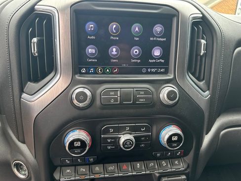 Used 2020 GMC Sierra 1500 Denali w/ Denali Ultimate Package AWD/4WD image 34