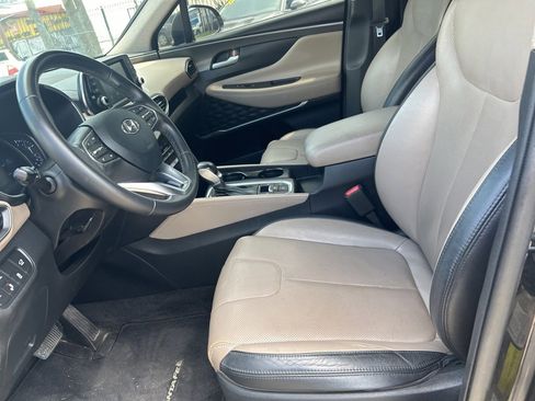 Used 2020 Hyundai Santa Fe SEL w/ Convenience + Premium Package image 8