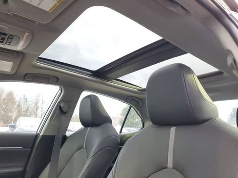 Used 2023 Toyota Camry XSE w/ Navigation Package FWD image 12