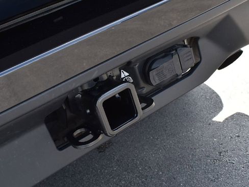 Used 2025 Ford Expedition Active AWD/4WD image 32