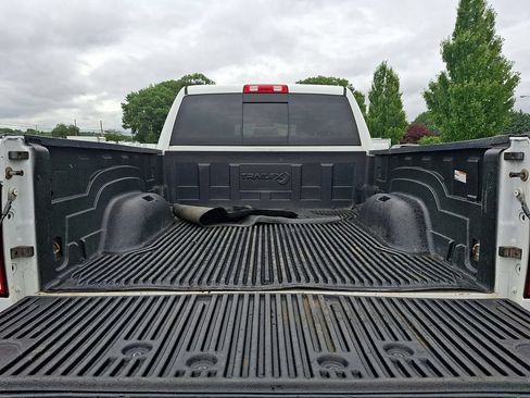 Used 2017 RAM 2500 SLT AWD/4WD image 28