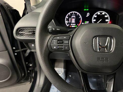 Used 2023 Honda HR-V LX image 25
