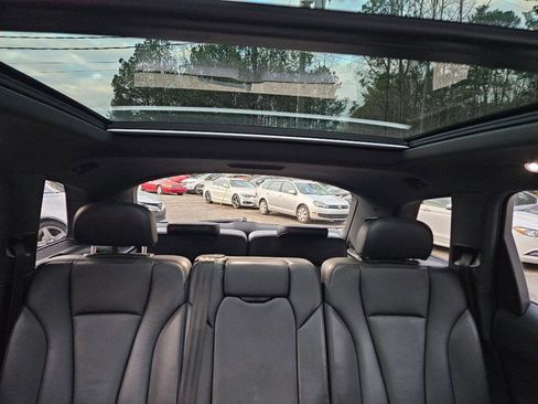 Used 2017 Audi Q7 3.0T Premium Plus image 40