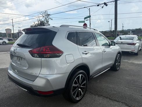 Used 2019 Nissan Rogue SL AWD/4WD image 6