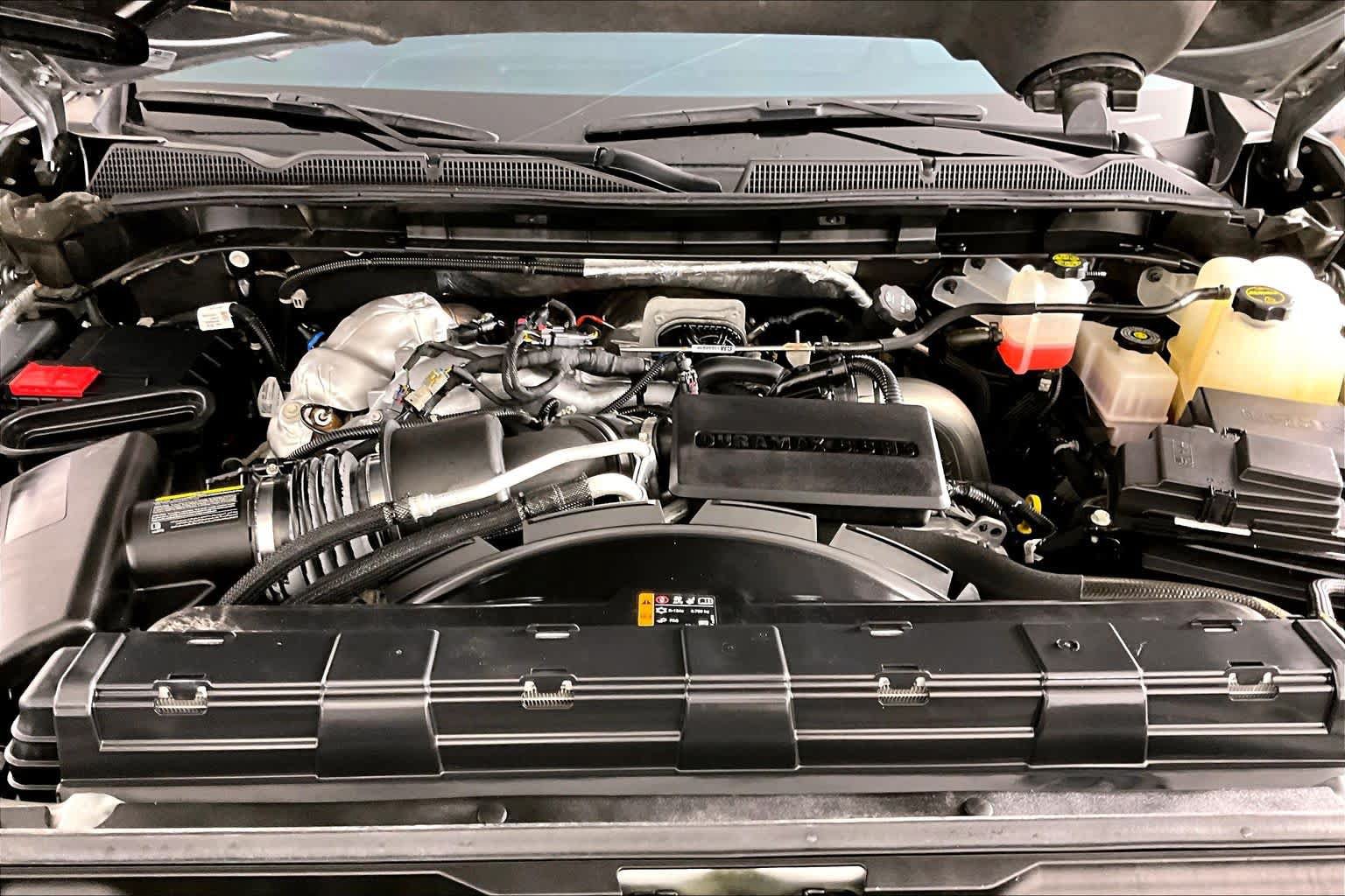 Used 2024 GMC Sierra 2500 Denali Ultimate AWD/4WD image 56