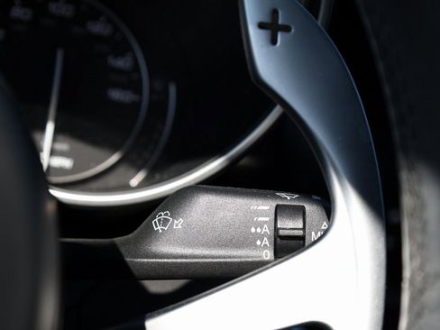 Used 2022 Alfa Romeo Giulia Veloce image 37