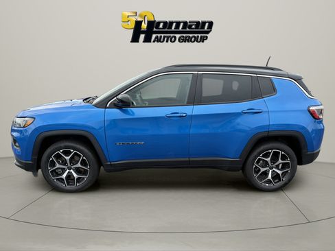 Used 2025 Jeep Compass Limited AWD/4WD image 2