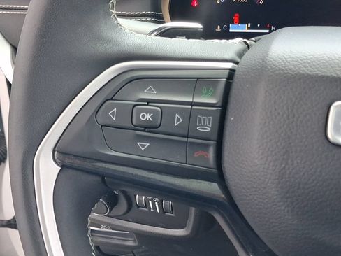 Certified 2023 Jeep Grand Cherokee Altitude AWD/4WD image 26