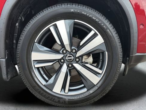 Certified 2023 Nissan Rogue SL w/ SL Premium Package FWD image 12