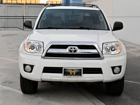 Used 2006 Toyota 4Runner SR5 AWD/4WD image 11