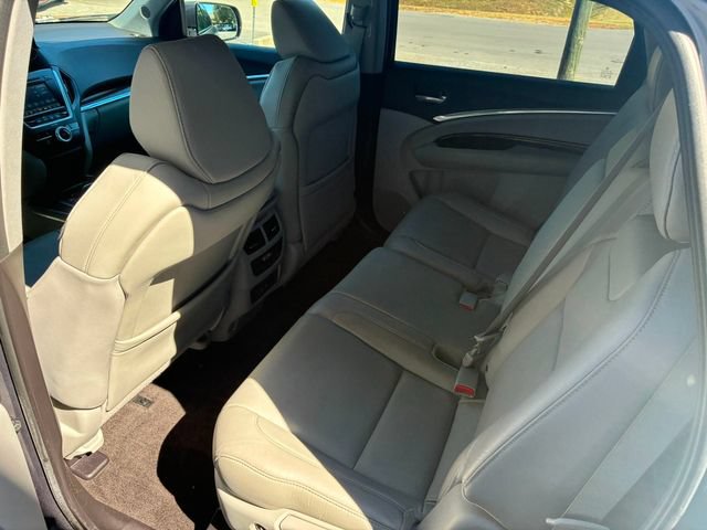 Used 2018 Acura MDX w/ Technology Package FWD image 18