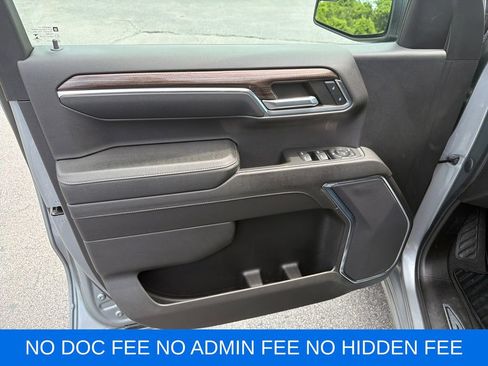 Used 2023 Chevrolet Silverado 1500 LT AWD/4WD image 12