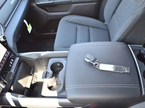 New 2025 RAM 1500 Big Horn image 22