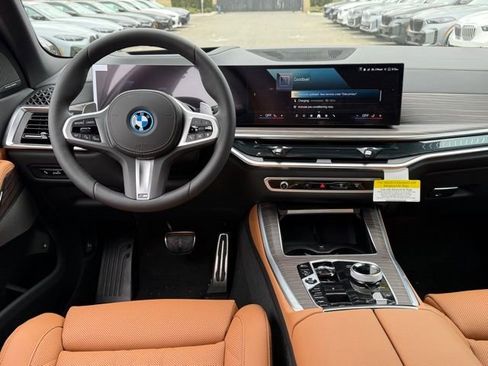 New 2026 BMW X5 xDrive50e w/ Executive Package image 26