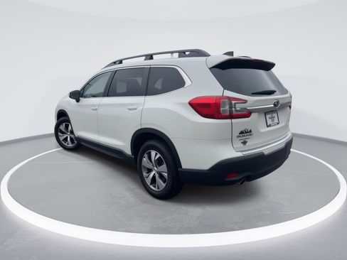 Used 2024 Subaru Ascent Premium w/ Convenience Package AWD/4WD image 7