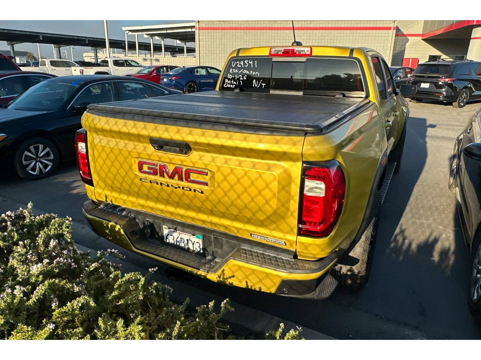 Used 2023 GMC Canyon Elevation w/ Elevation Premium Package RWD image 6
