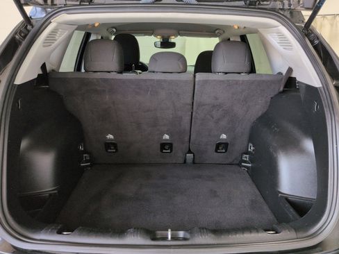 Used 2019 Jeep Compass Sport image 22