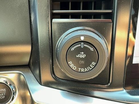 Used 2026 Ford F350 King Ranch w/ Chrome Package AWD/4WD image 19