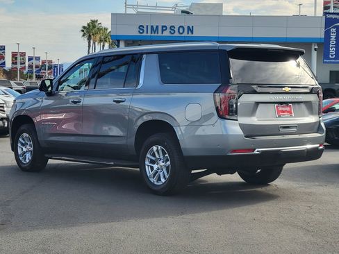 New 2026 Chevrolet Suburban LS image 2