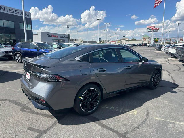 New 2027 Nissan Sentra SR w/ Floor Mat Package FWD image 12