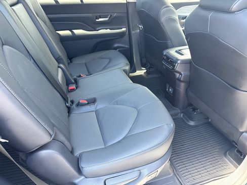 Certified 2026 Toyota Grand Highlander AWD image 17