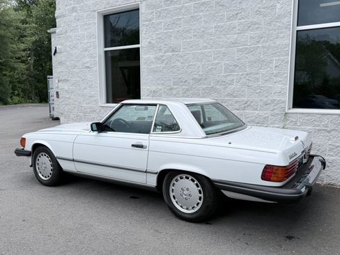 Used 1989 Mercedes-Benz 560 SL image 4