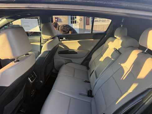 Used 2022 Kia Sportage SX image 37