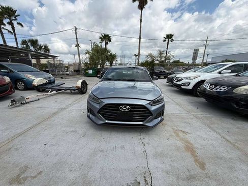 Used 2019 Hyundai Veloster 2.0 Premium image 1