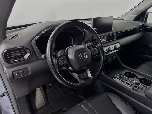 Certified 2024 Honda Pilot TrailSport image 9