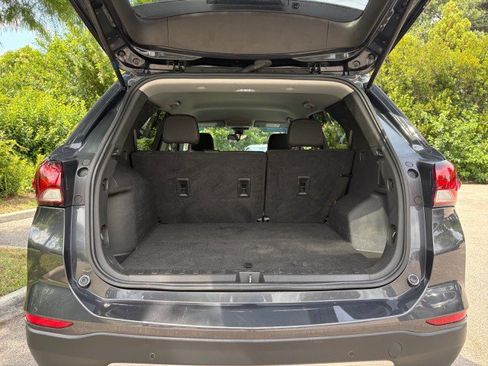 Used 2023 Chevrolet Equinox LT FWD image 14