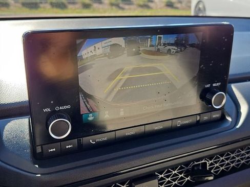 Used 2025 Honda Accord LX image 26