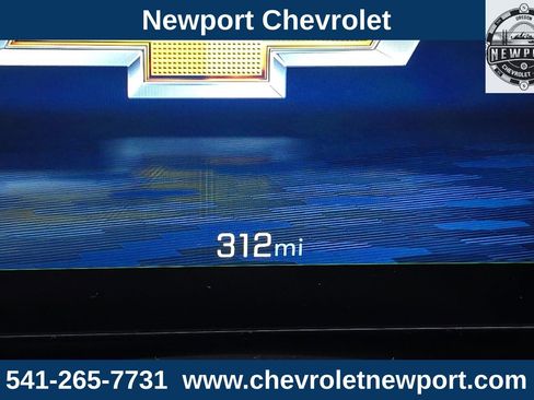 Used 2026 Chevrolet Equinox LT w/ Convenience Package II image 29