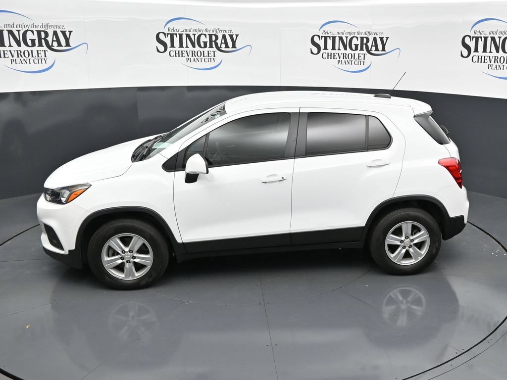 Certified 2022 Chevrolet Trax LS w/ Tint and Cruise Package AWD/4WD image 21