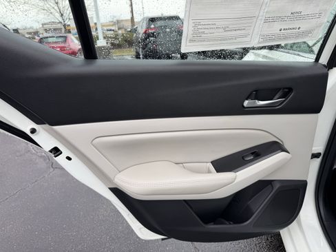Used 2019 Nissan Altima 2.5 SV image 32