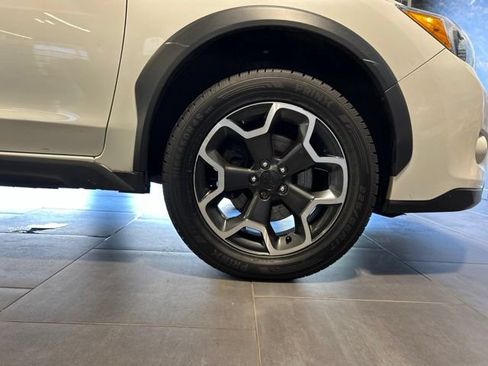 Used 2015 Subaru Crosstrek 2.0i Premium w/ Moonroof Package AWD/4WD image 40