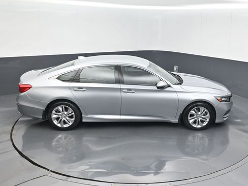 Used 2019 Honda Accord LX image 14