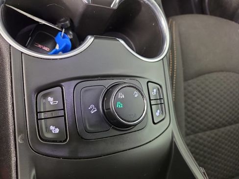 Used 2019 GMC Terrain SLE w/ Driver Convenience Package AWD/4WD image 25