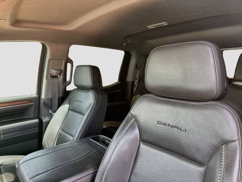 Used 2024 GMC Sierra 1500 Denali w/ Technology Package RWD image 13
