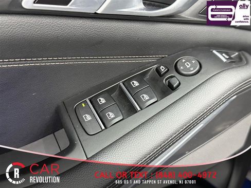 Used 2021 BMW X5 M50i w/ Premium Package AWD/4WD image 26