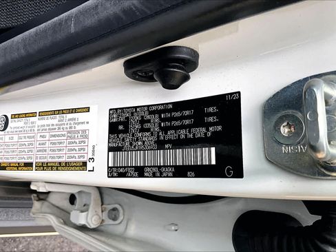 Used 2024 Toyota 4Runner SR5 RWD image 34