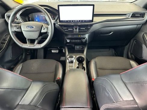 Used 2023 Ford Escape ST-Line w/ Tech Pack #1 FWD image 11