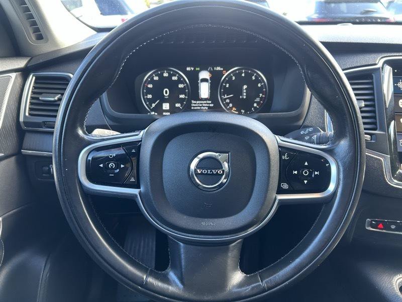 Used 2020 Volvo XC90 T6 Momentum AWD/4WD image 8