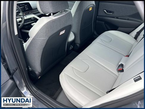 New 2026 Hyundai Elantra Limited FWD image 19