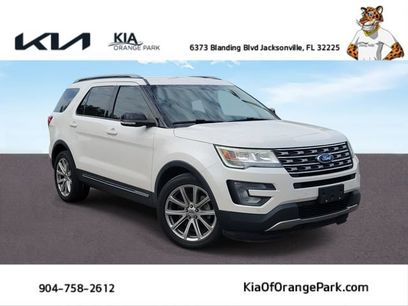 Used 2017 Ford Explorer XLT w/ Equipment Group 202A