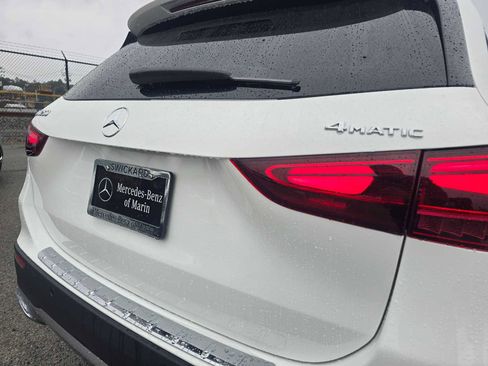 Used 2025 Mercedes-Benz GLA 250 4MATIC image 15