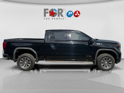 Used 2024 GMC Sierra 1500 AT4 w/ Technology Package image 6
