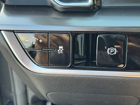 Certified 2024 Kia Sportage EX FWD image 25